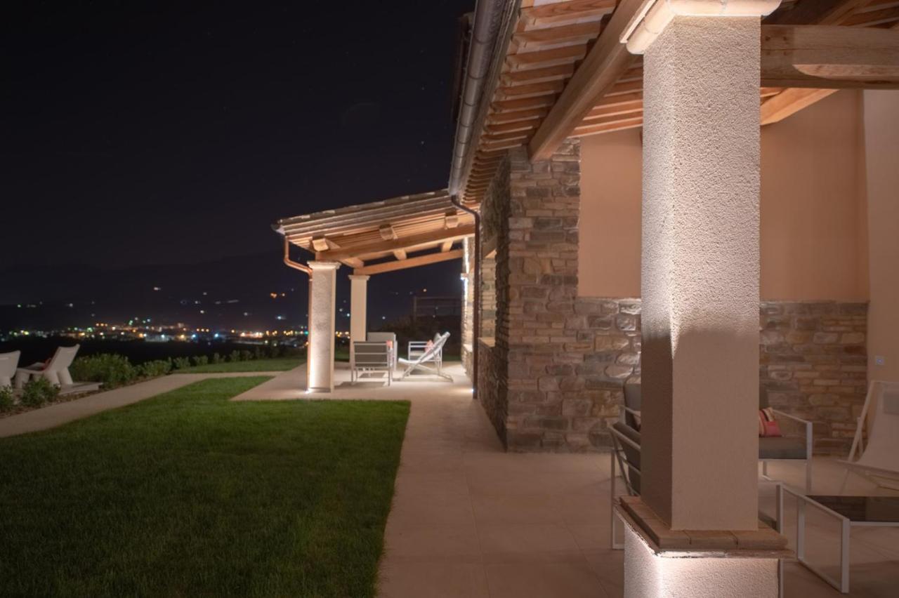 Serre Alte Landscape Luxury Rooms 마텔리카 외부 사진